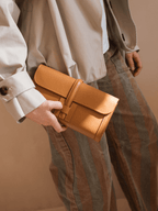 CLUTCH HERMINIA